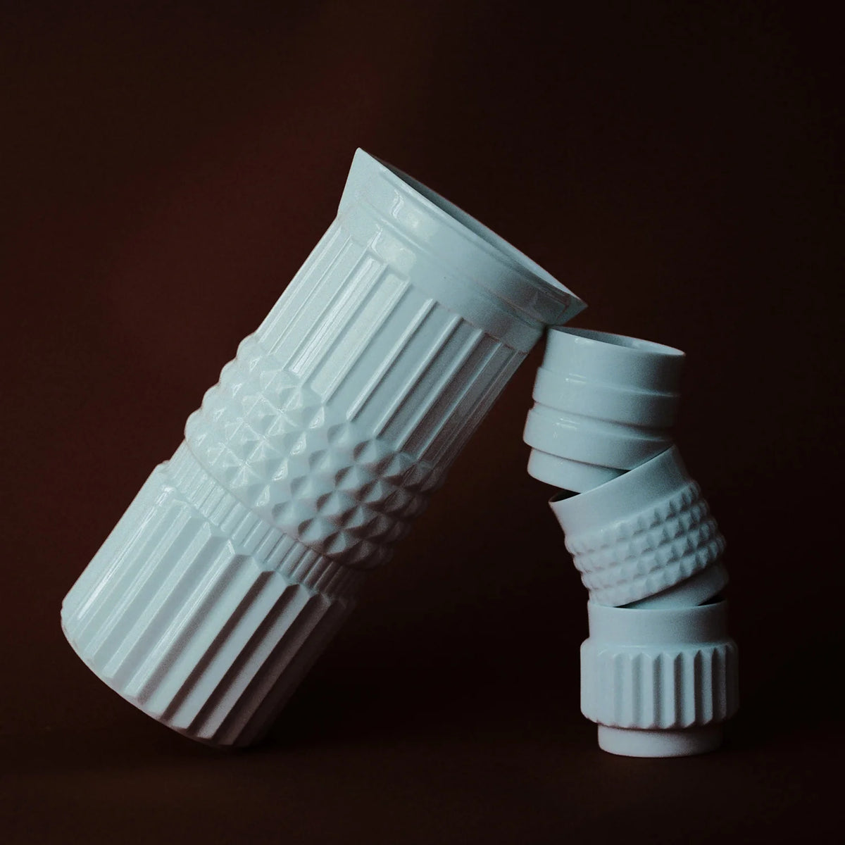 Tuercas White Porcelain Cup Set