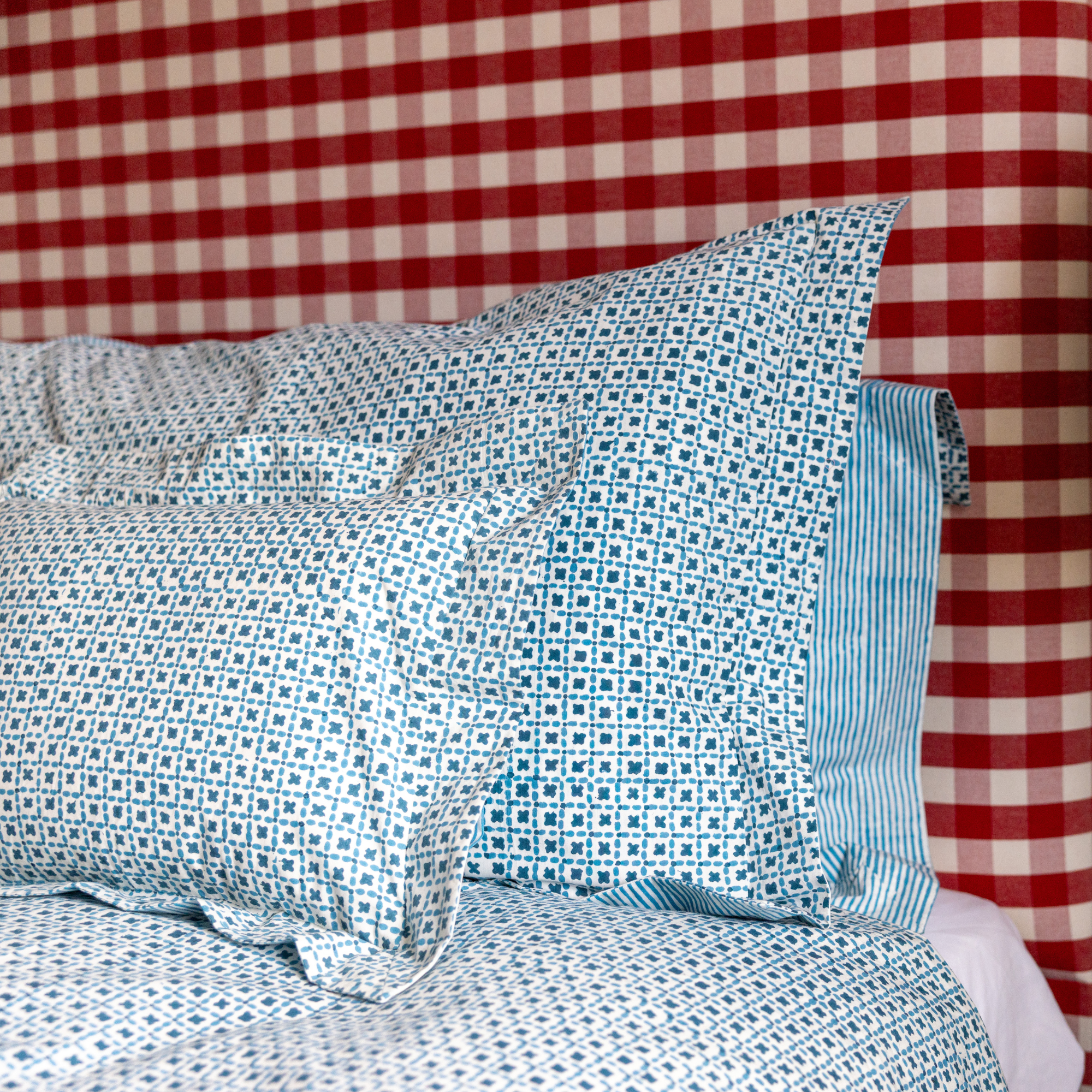Blue Criss Cross Duvet Cover