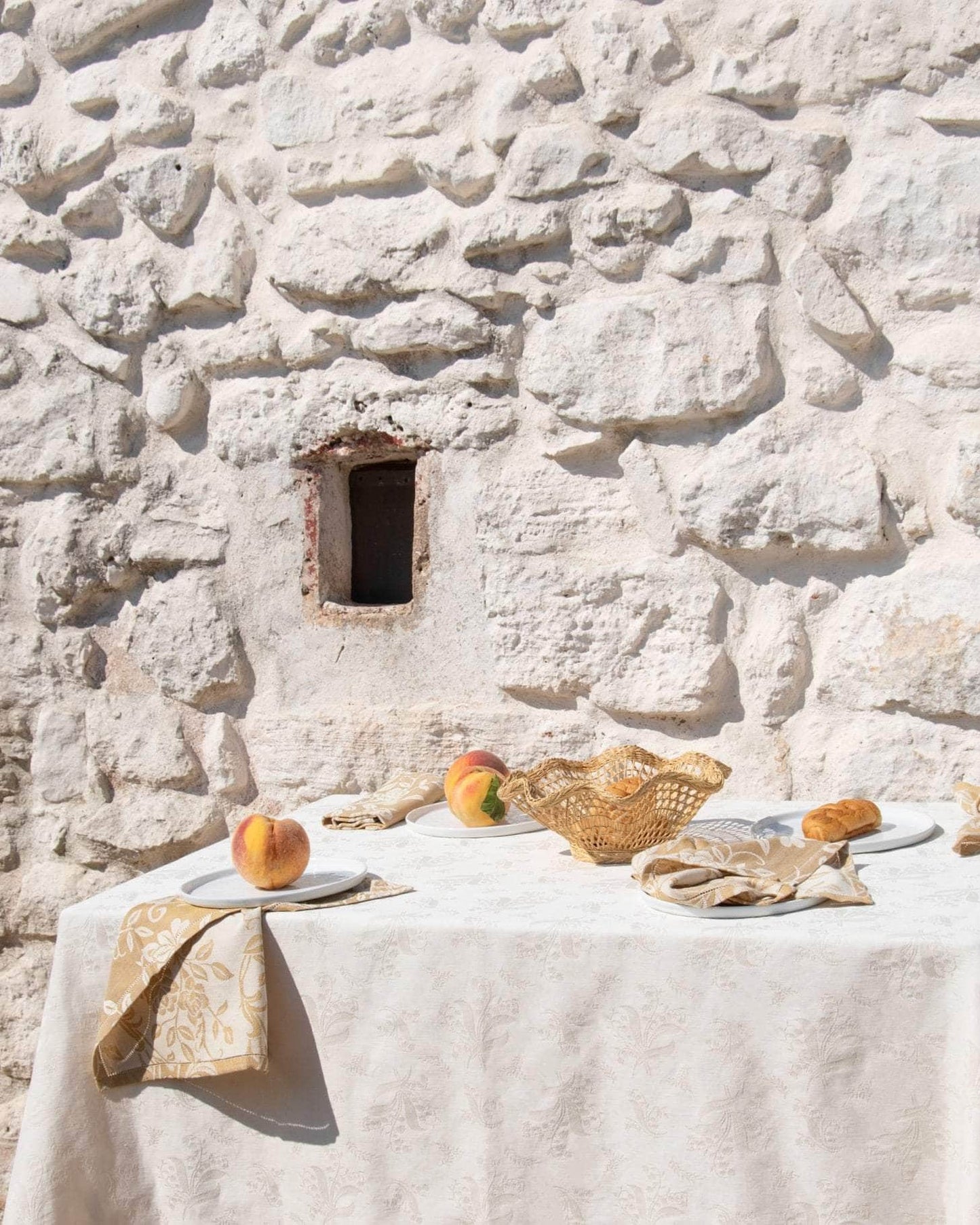 Bianco Tablecloth