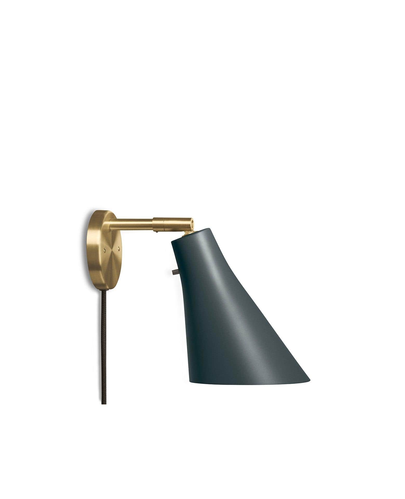 Miller Wall Lamp