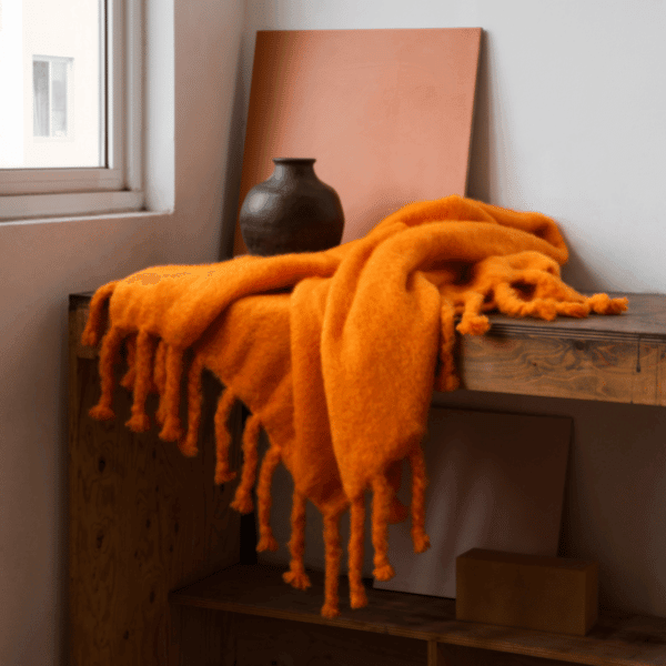 Viso Mohair Blanket Orange Lifestyle