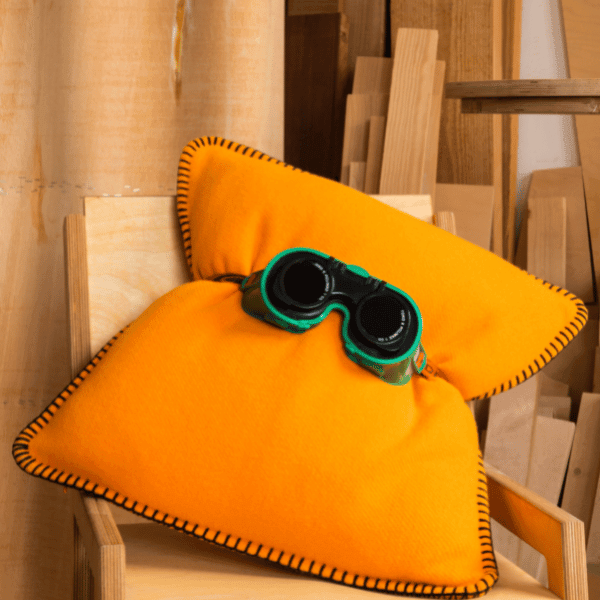 Load image into Gallery viewer, Viso Merino Pillow Orange
