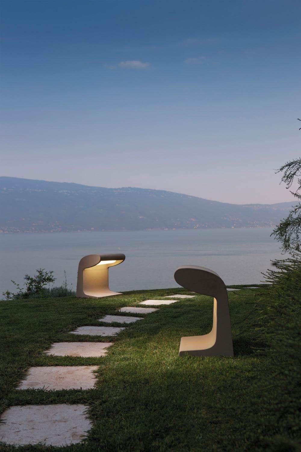 Outdoor Concrete Floor Lamp - Borne Béton Grande IP44 by Le Corbusier