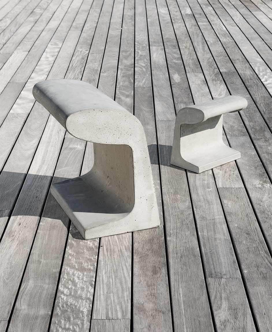 Outdoor Concrete Floor Lamp - Borne Béton Grande IP44 by Le Corbusier