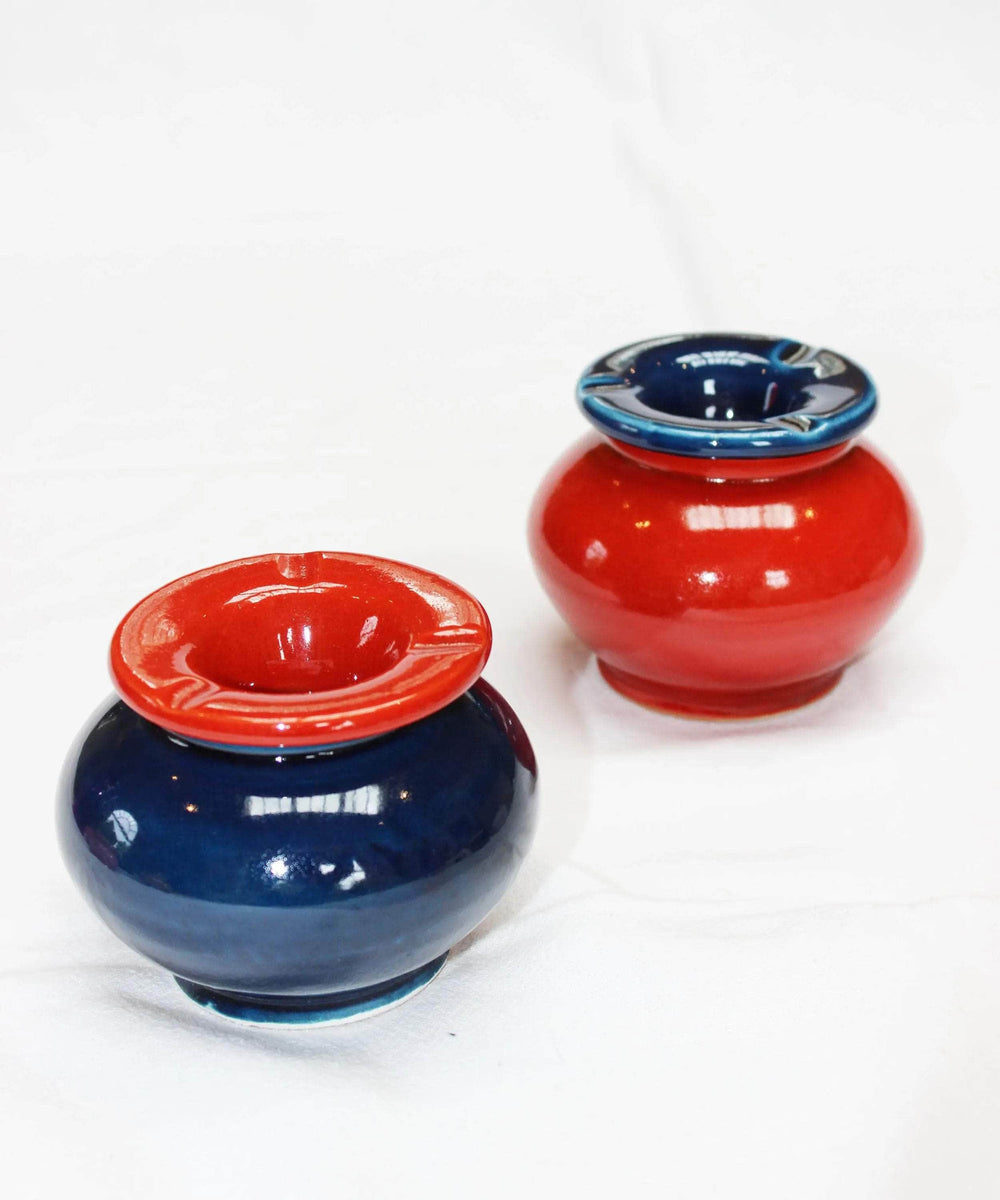 Dolly Ashtray, Red Liquorice
