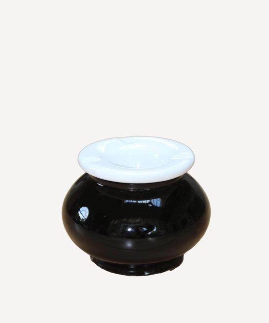 Dolly Ashtray, Black Monochrome