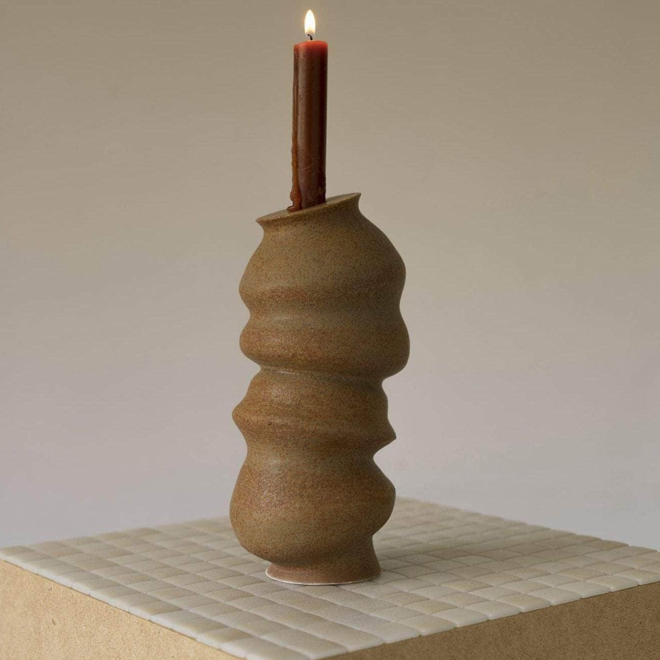 Red Brown Movement Candlestick