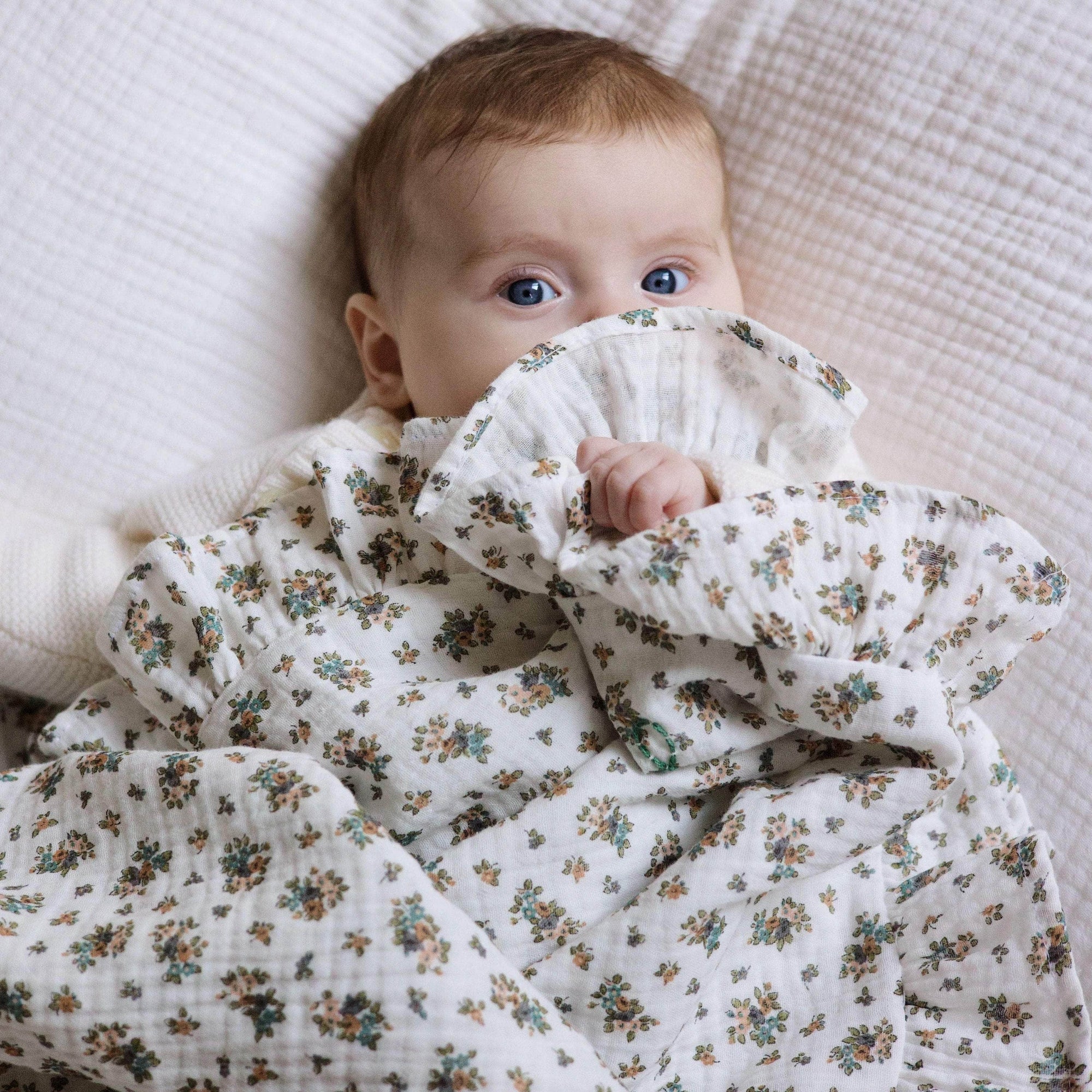 Baby Blanket - White & Flowers
