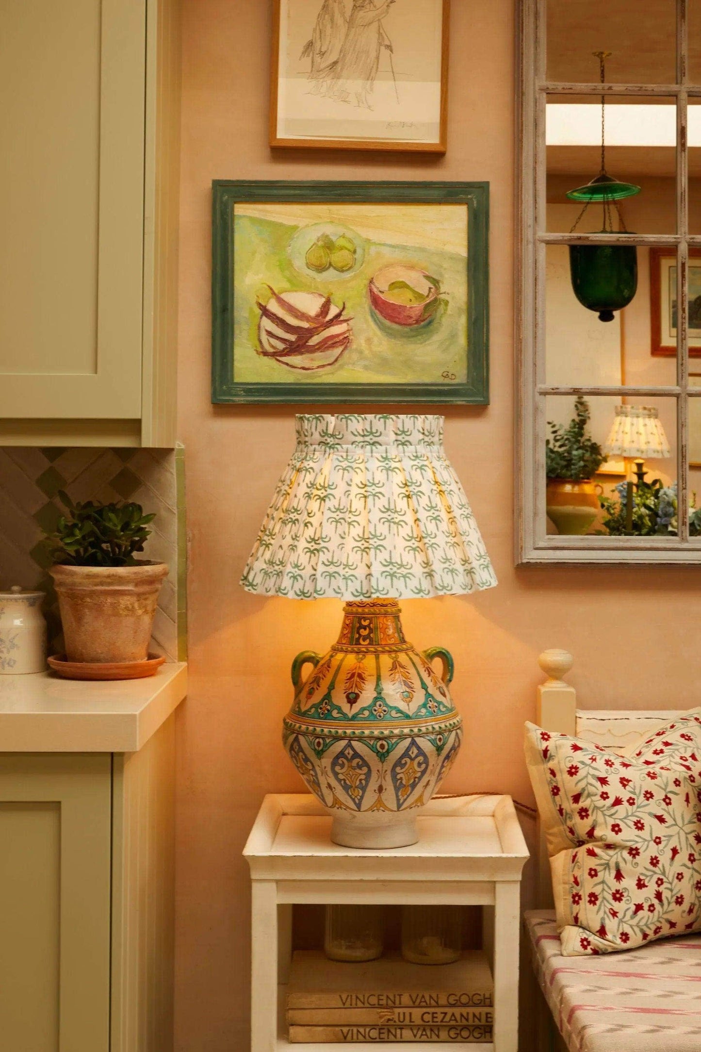 Load image into Gallery viewer, Green Callaloo Box Pleat Lampshade
