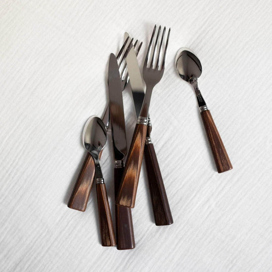 Natural 24 pc Cutlery Set | Light Laminated Wood