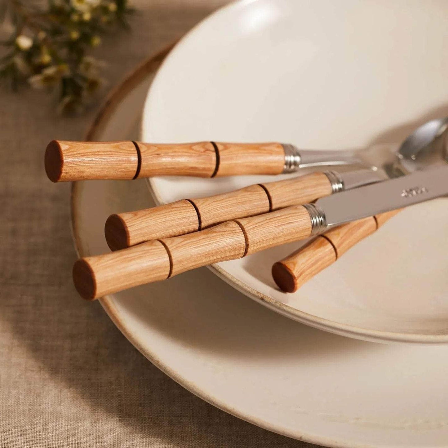 Bamboo 4 pc Cutlery Set | Light Laminated Wood