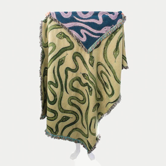 Snakes Recycled Cotton Woven Throw - Green