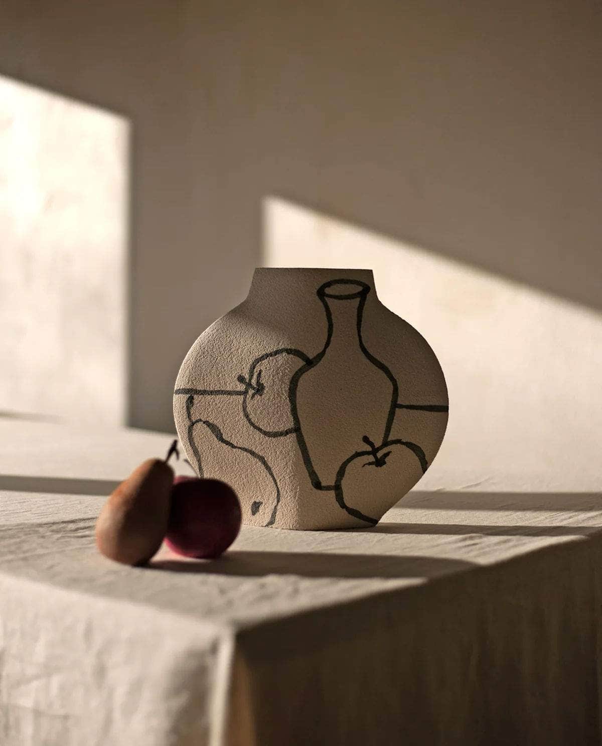 Ceramic Vase ‘Still Life’