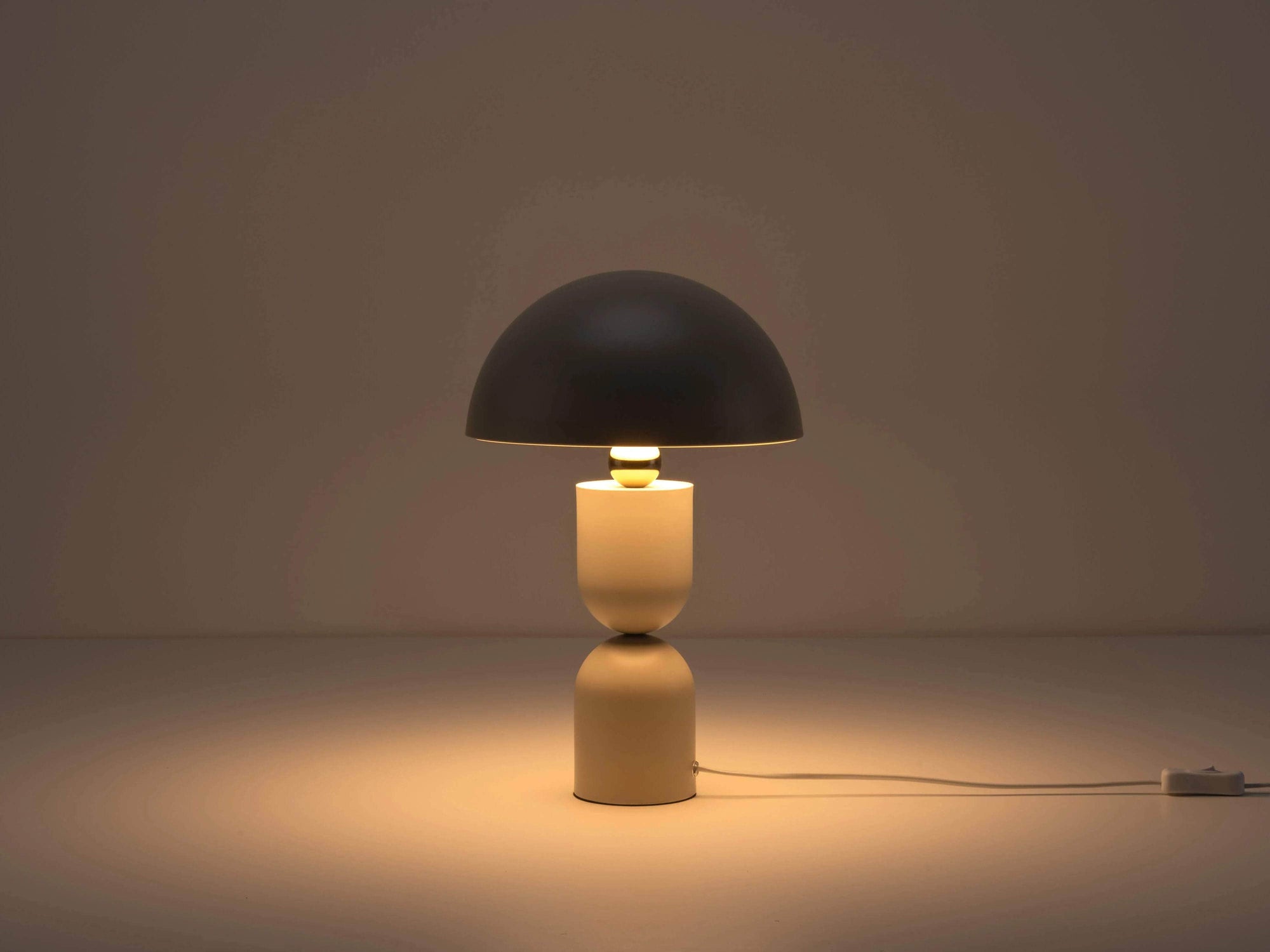 Sand mushroom dome table lamp