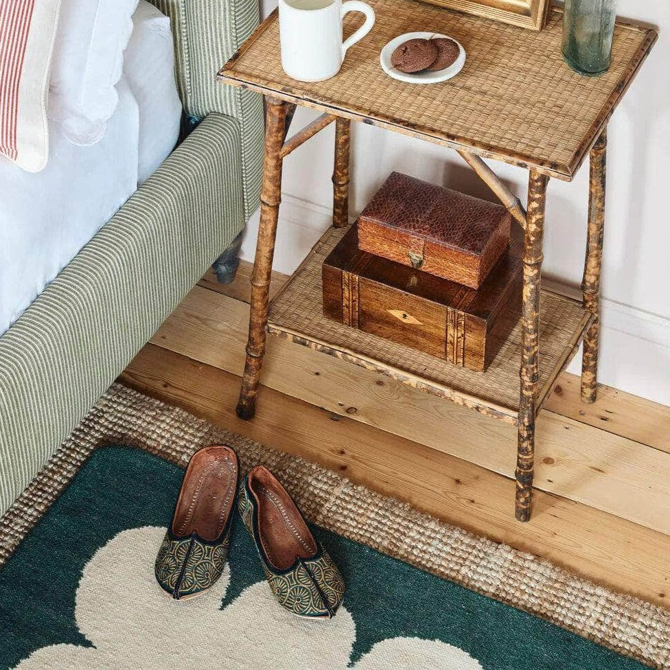 Portico Rug in Forest Green