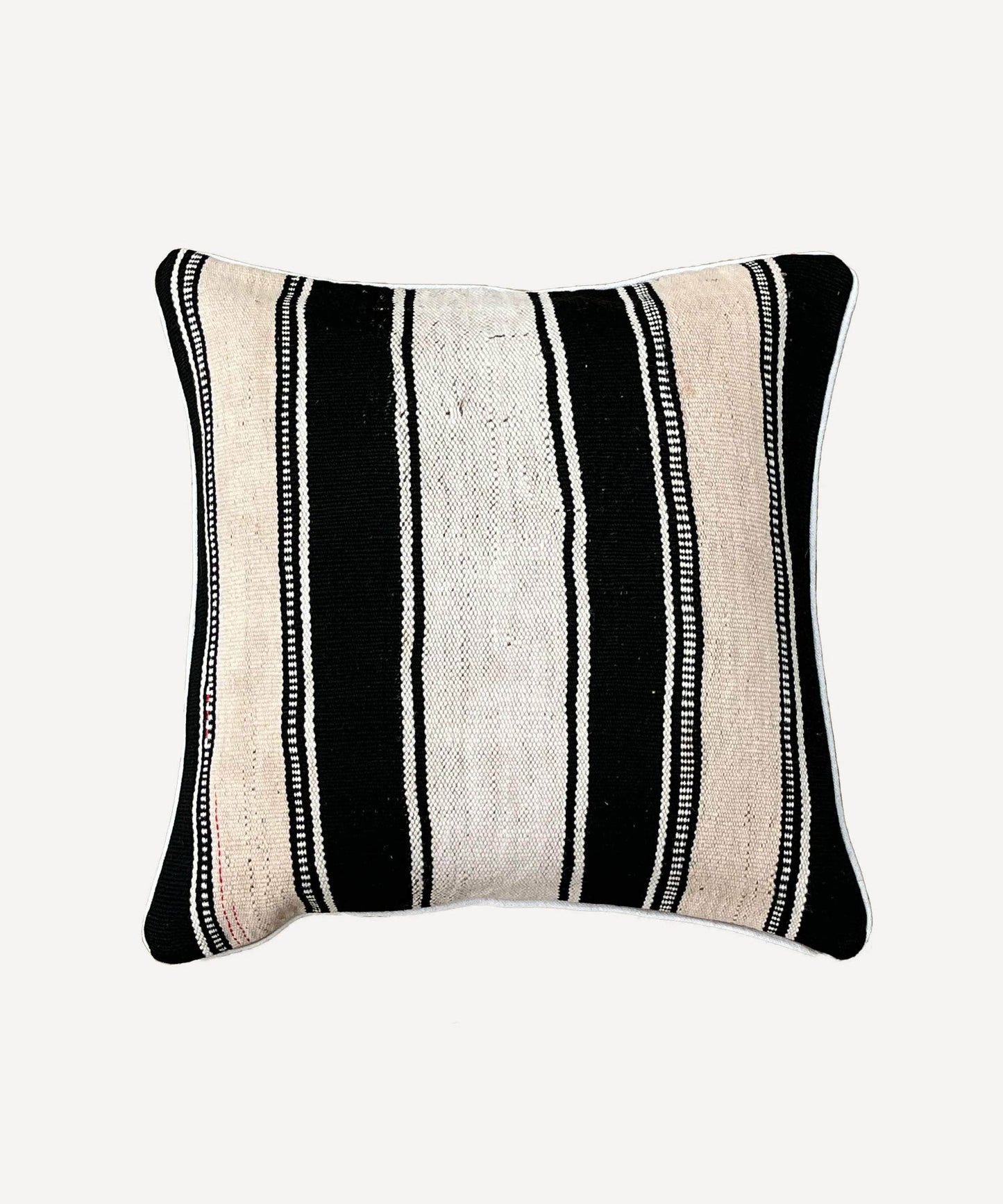 Domino Cushion | Noir