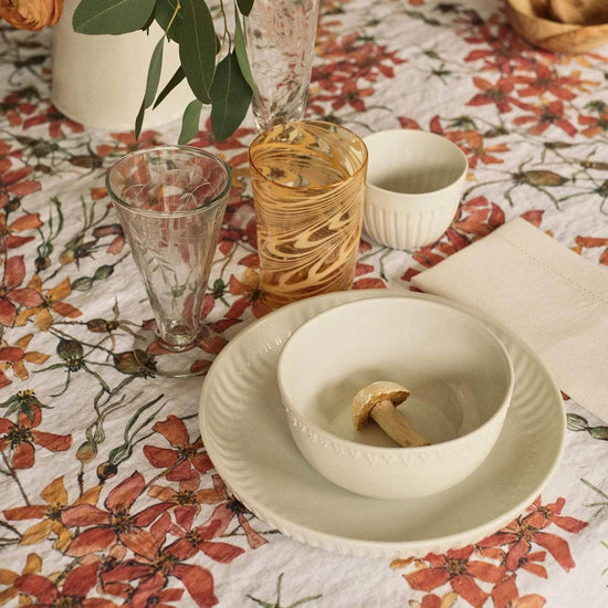 Wild Rose Table Cloth