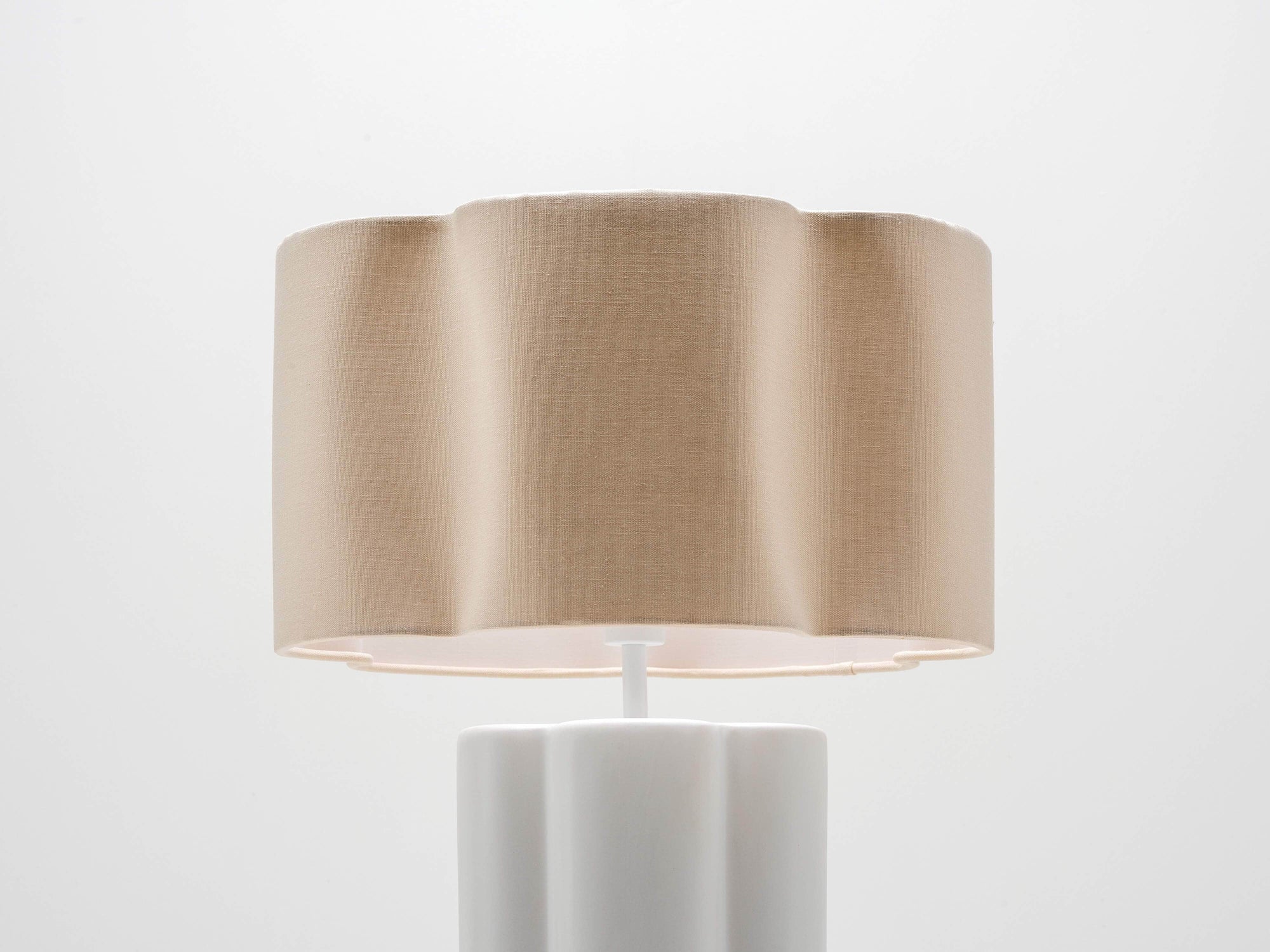 Flower ceramic table lamp