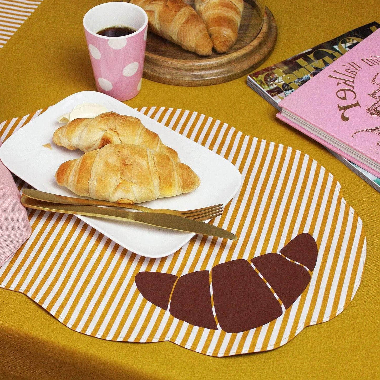 Amour Croissant Placemat Yellow