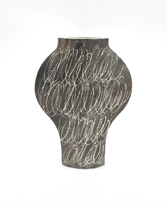 Ceramic Vase ‘Dal Negative Circles Black’