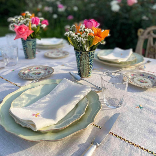 Bee Tablecloth