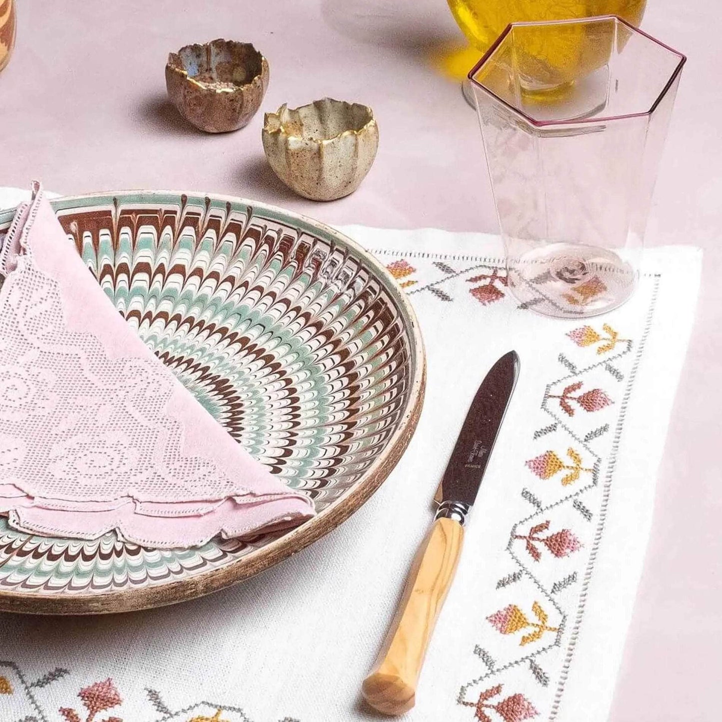 Rose Bud Placemat