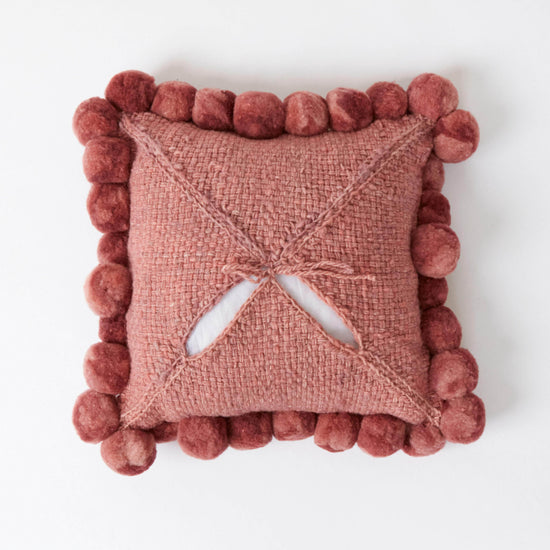 Valle Pom Pom Cushion / Square