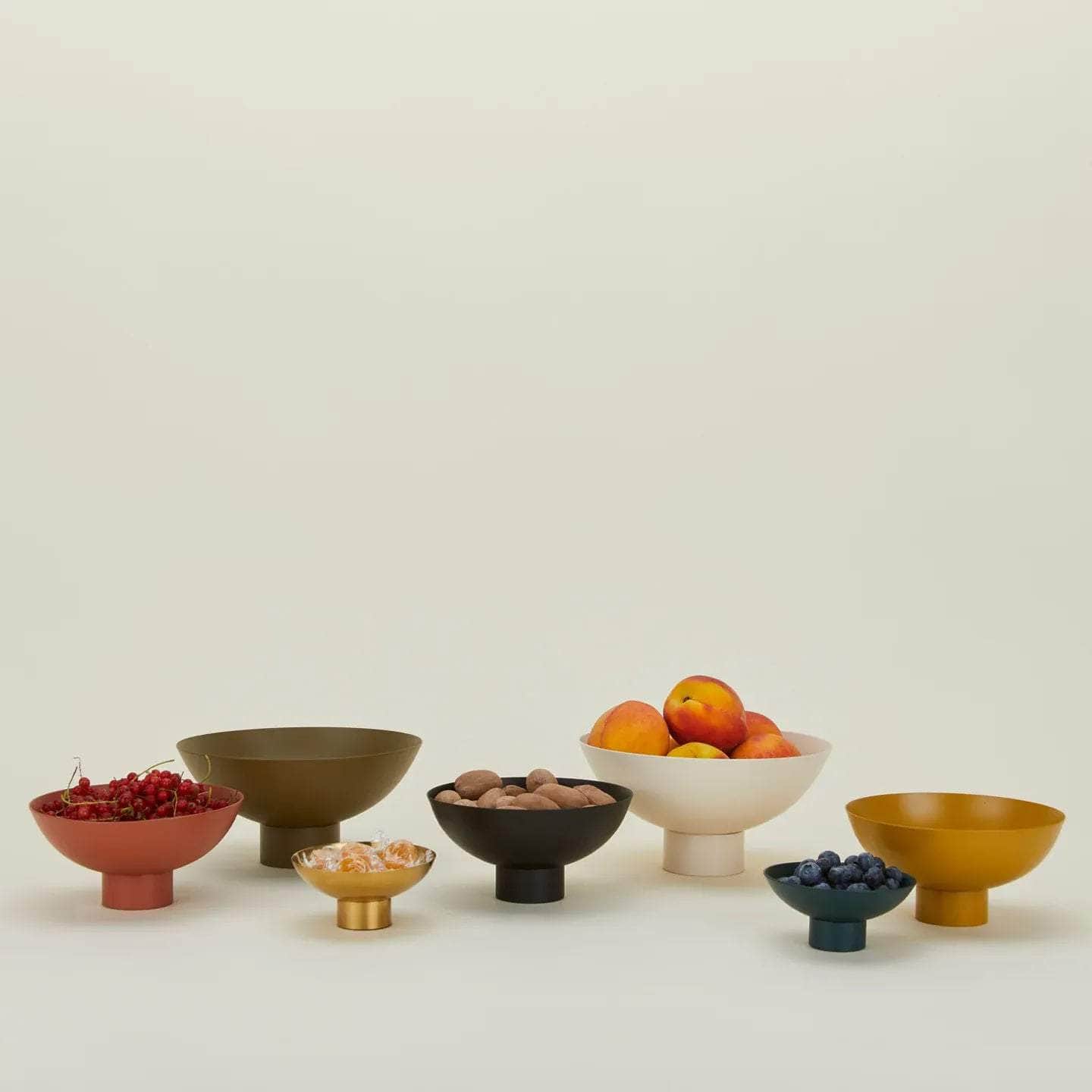 Essential Footed Bowl - Ivory
