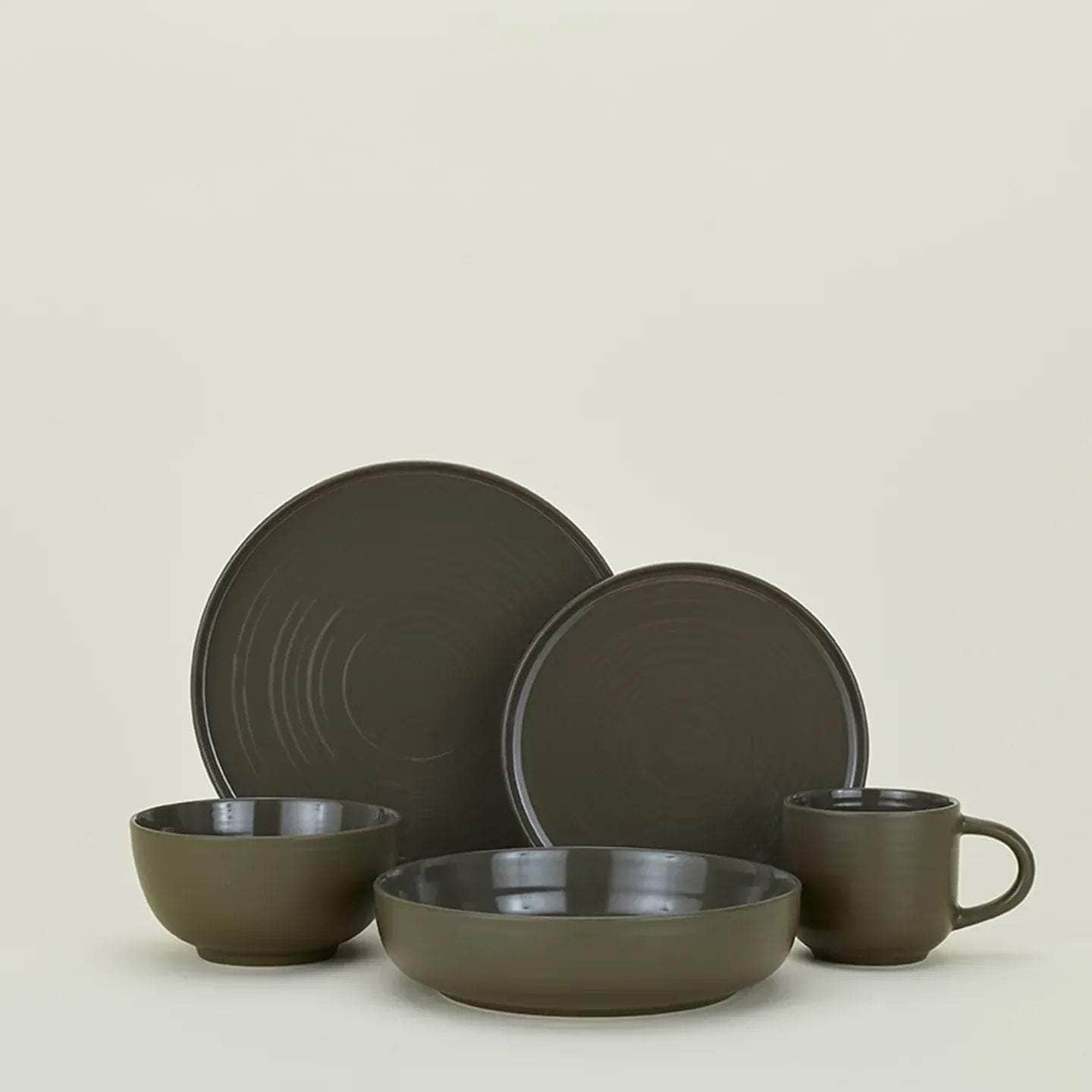 Essential Dinner Plate - Set Of 4, Olive