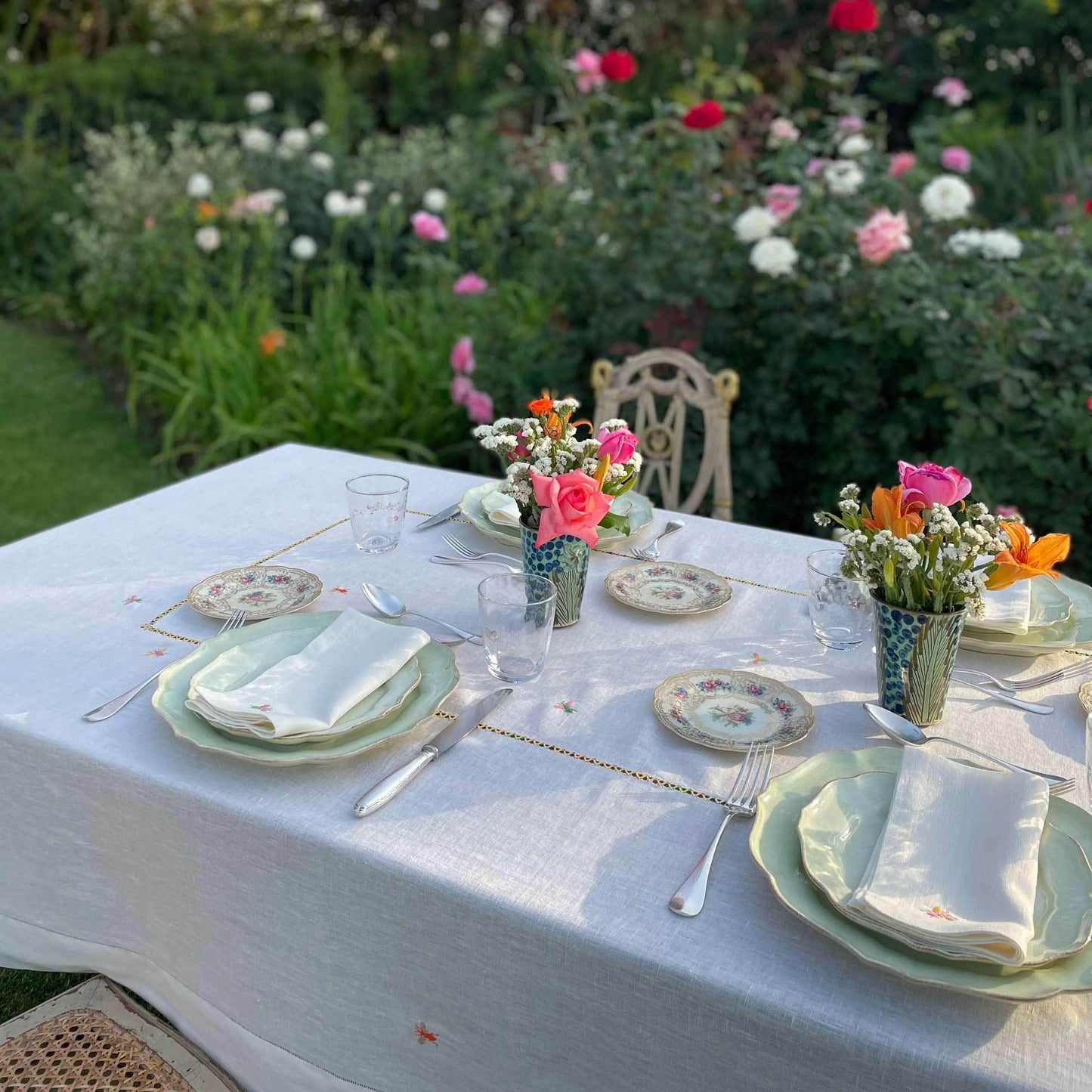 Bee Tablecloth