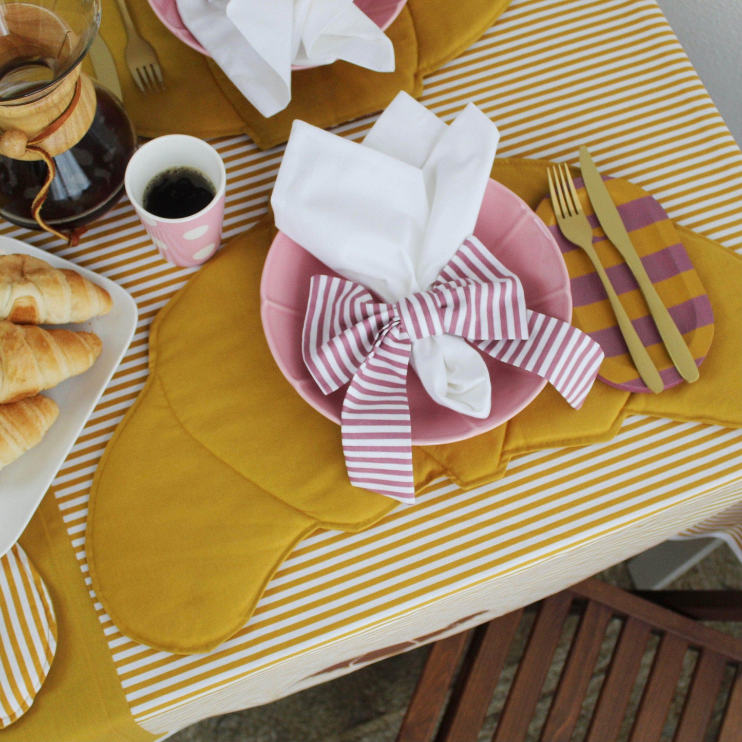 Croissant Je T'aime Placemat Yellow