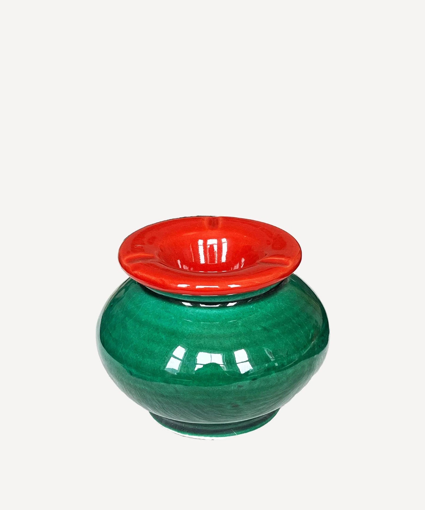 Dolly Ashtray, Red Green