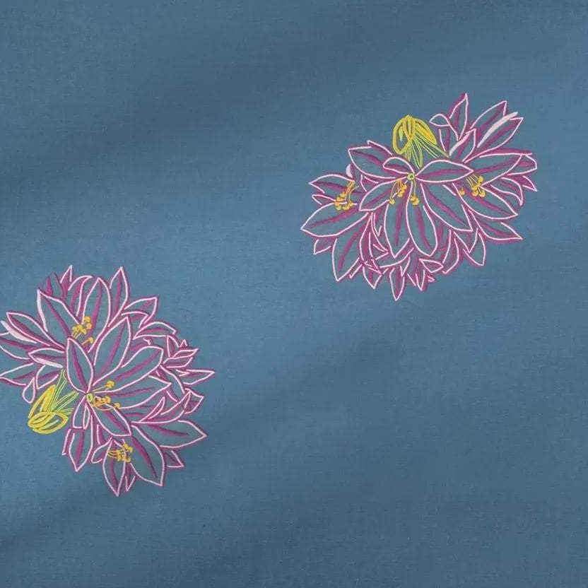 Flor Tablecloth