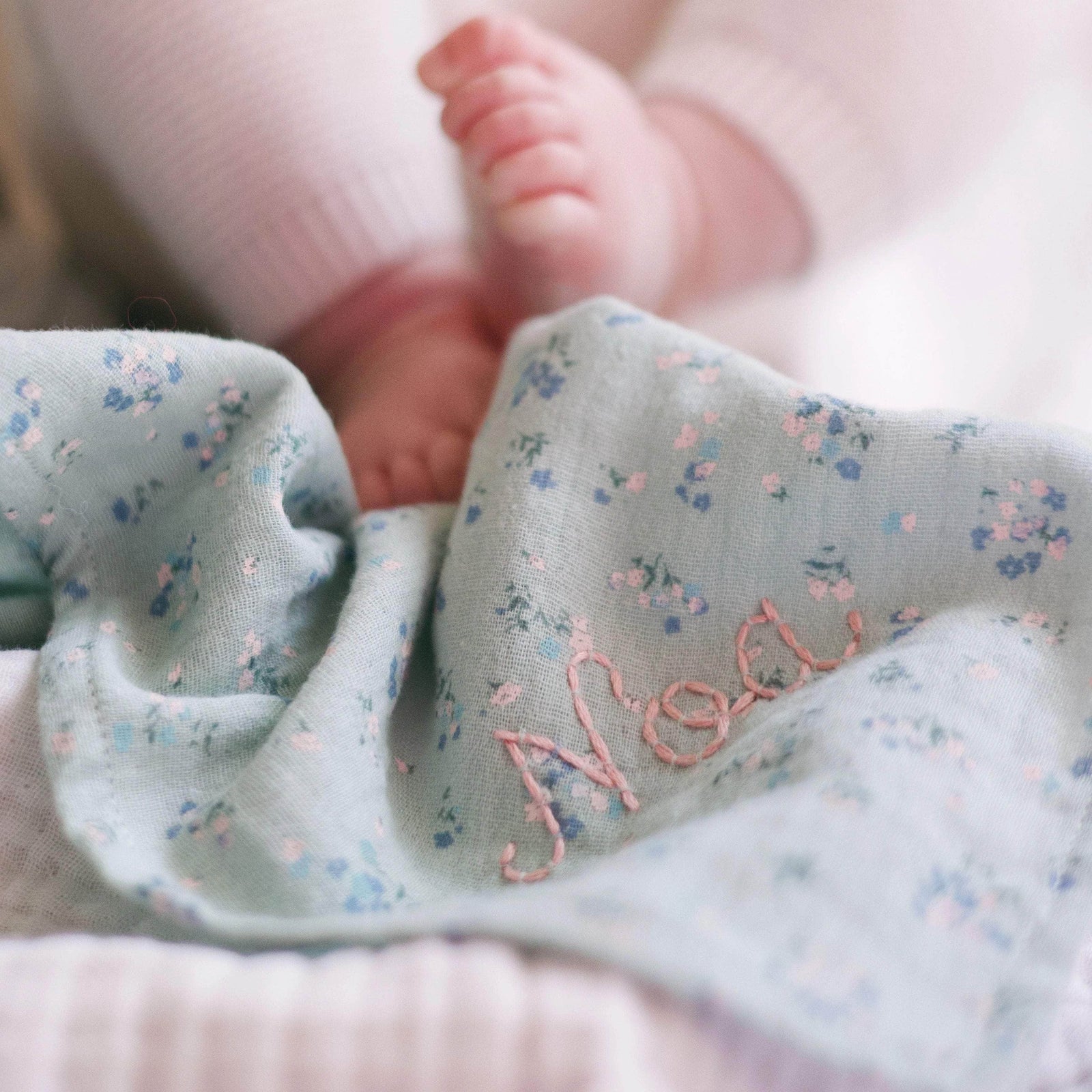 Baby's Green & Flowers Swaddles | Set of 2