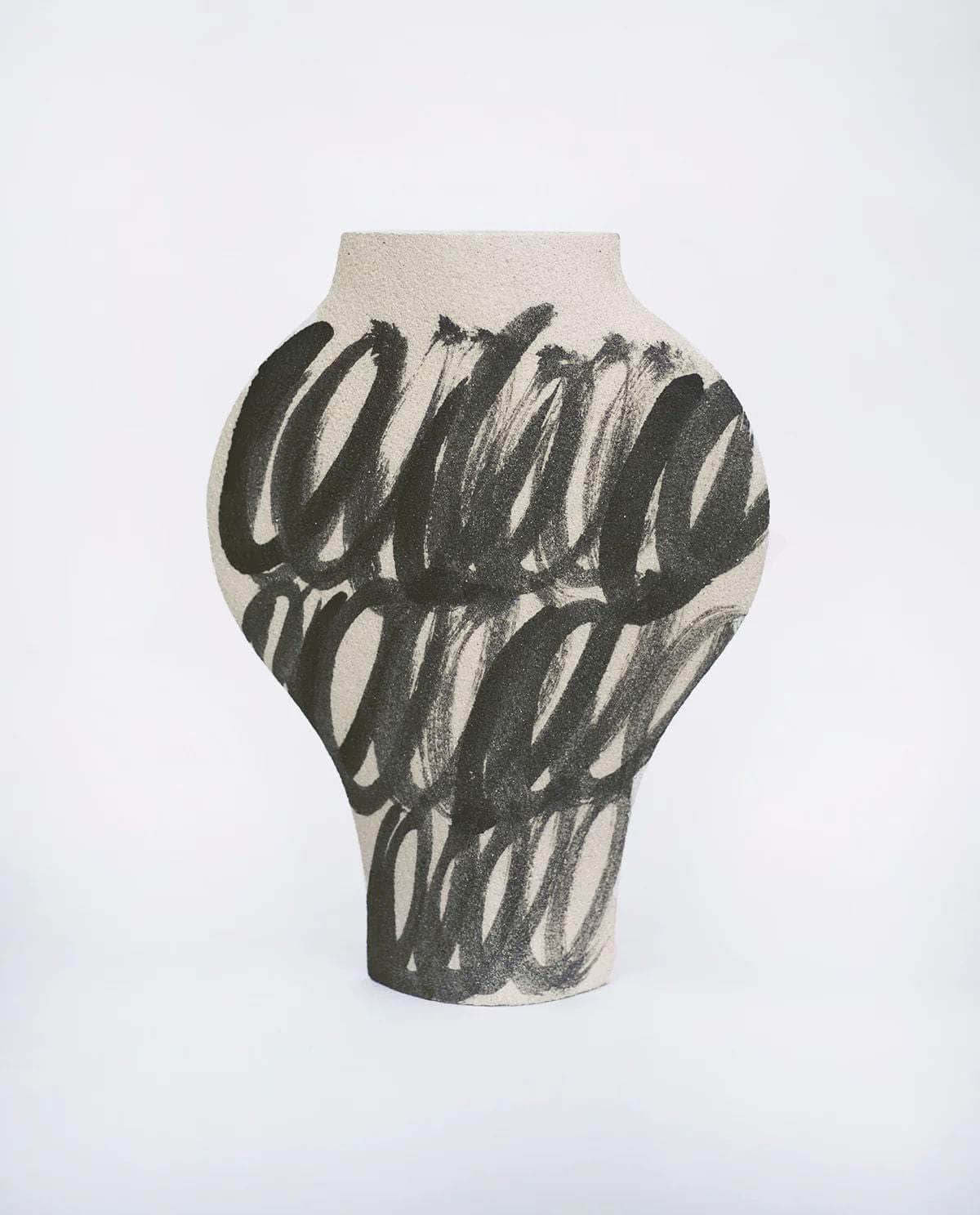 Load image into Gallery viewer, Ceramic Vase ‘Dal - Circles Black N°2’
