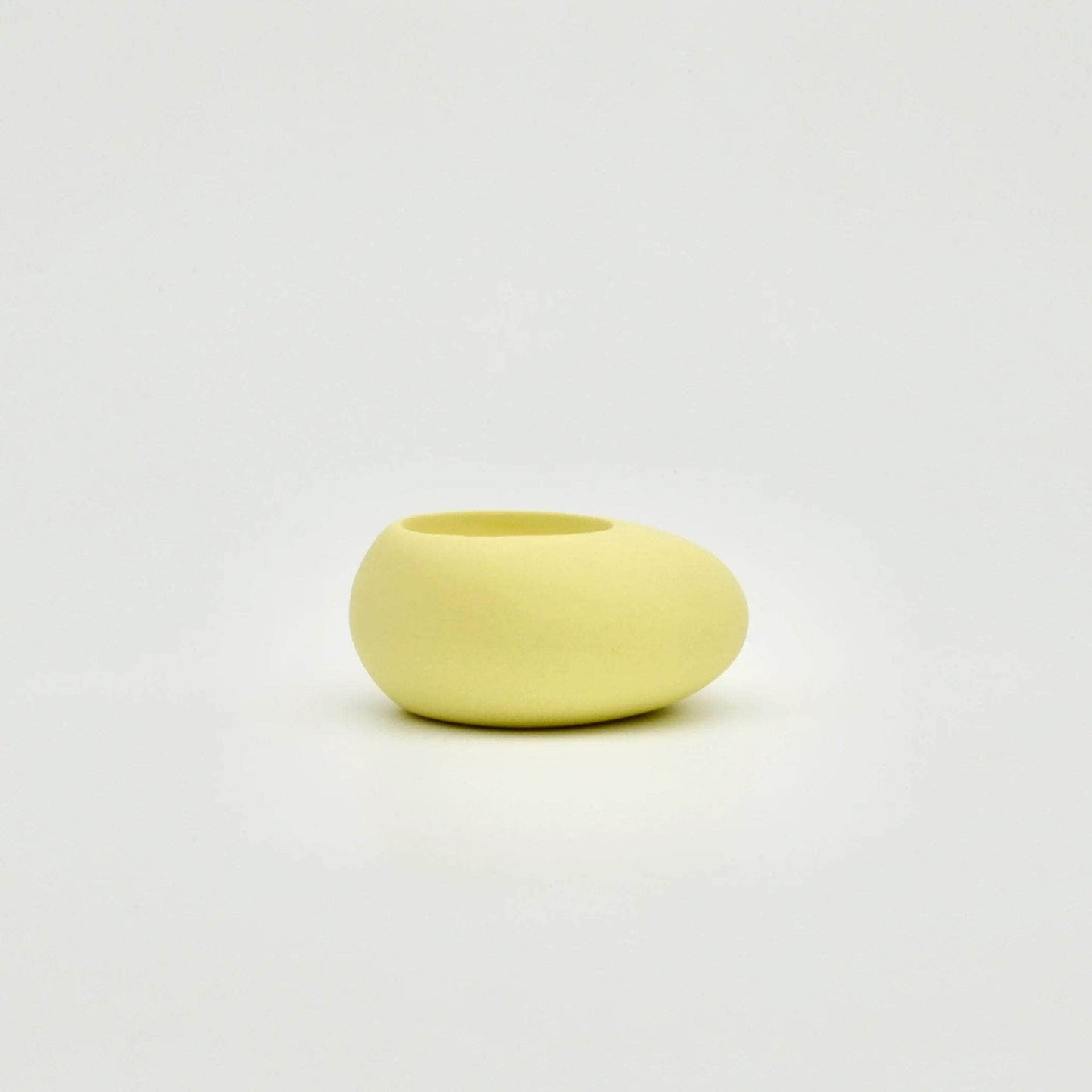 Kelly Egg Cup Naples Yellow