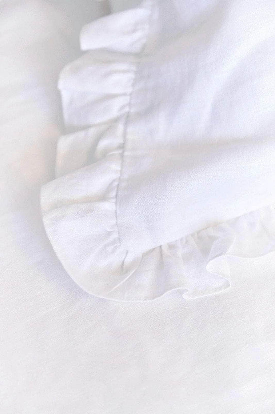 The Ruffled Casita Linen Duvet Cover in White