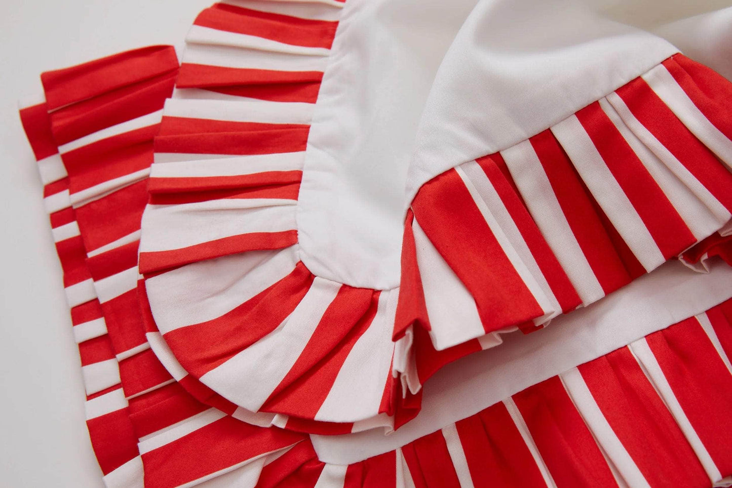 Red and White King Size Bed Bundle