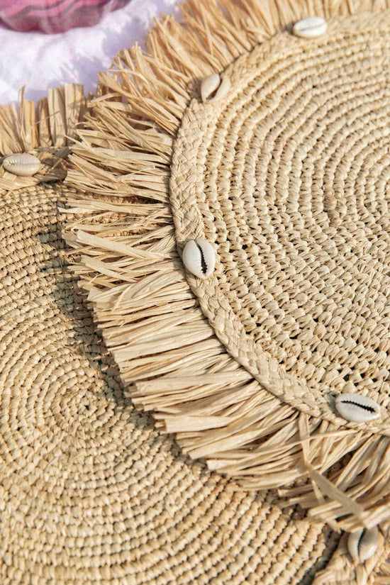 Round Natural Raffia Tabletop With Fringes