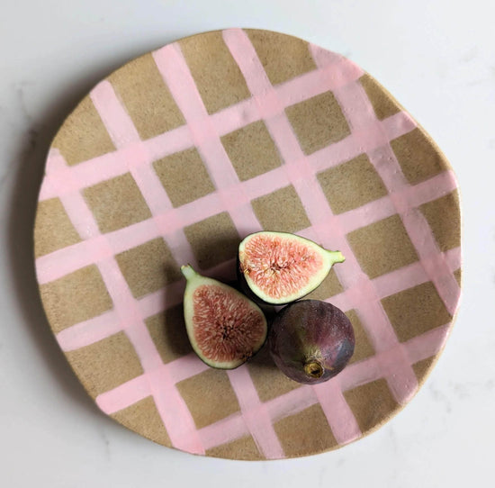 Pink Gingham Serving Plate