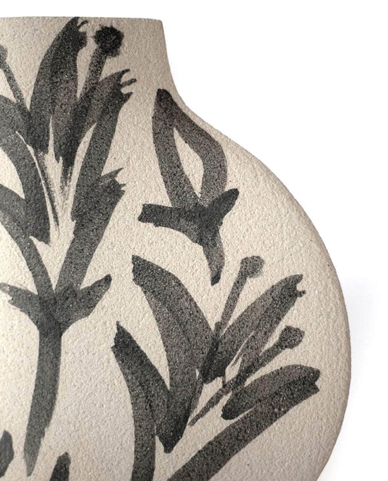 Ceramic Vase ‘Lilies’