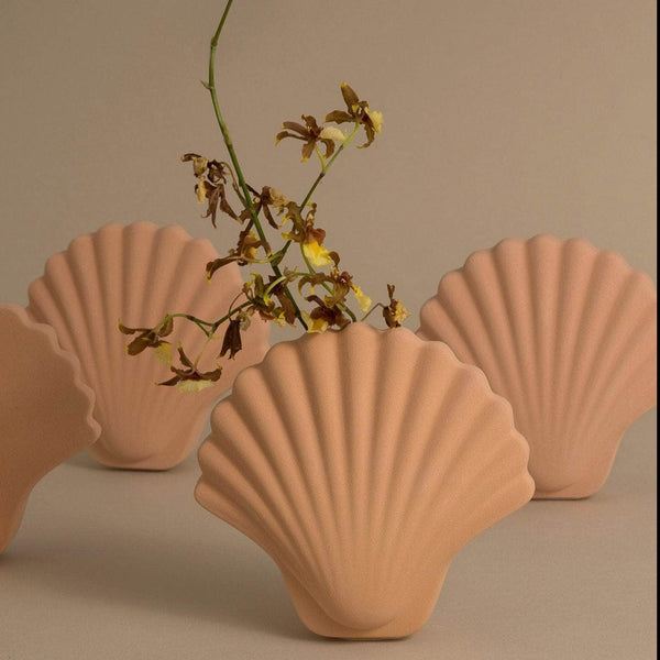Ecru Seashell Vase