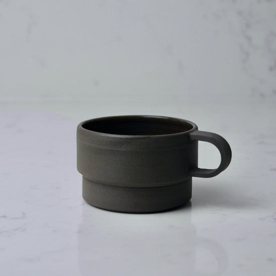 Short Angular Mug, Anthracite