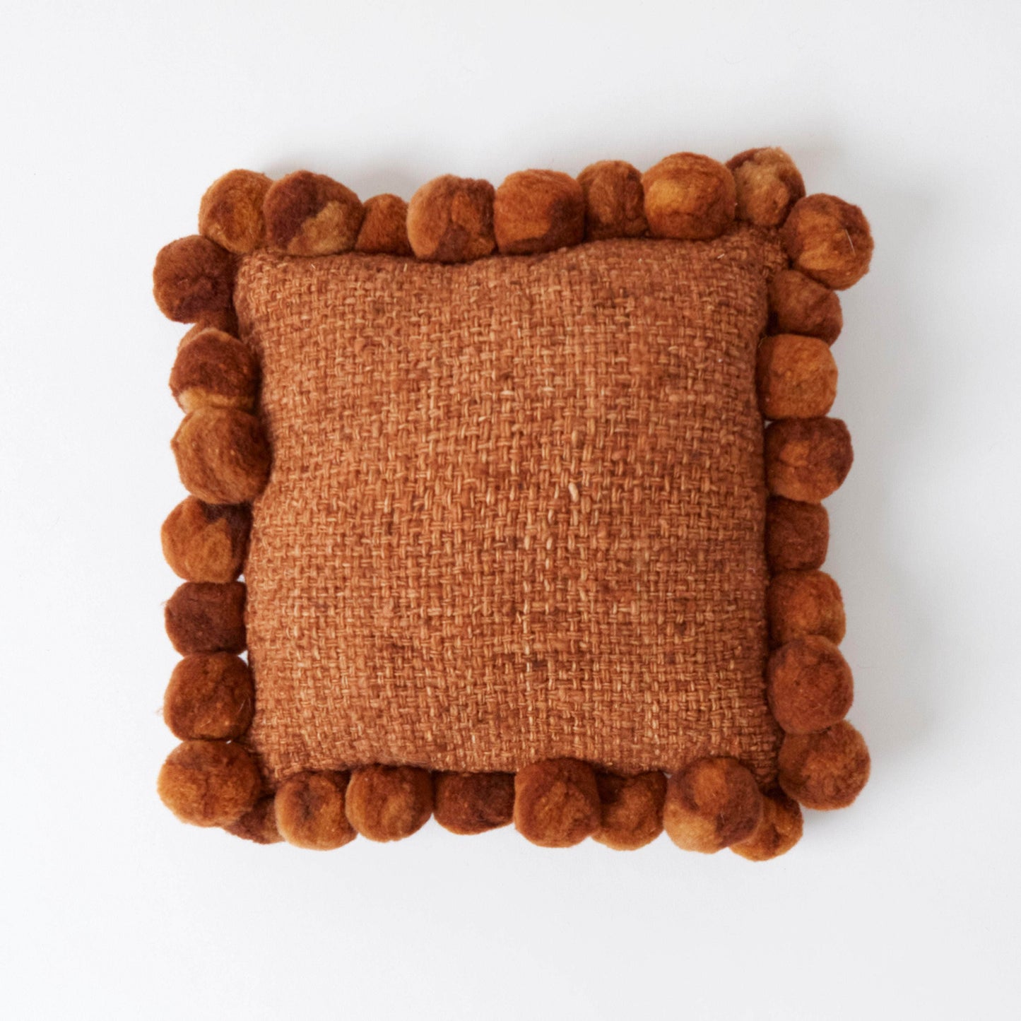 Valle Pom Pom Cushion / Square