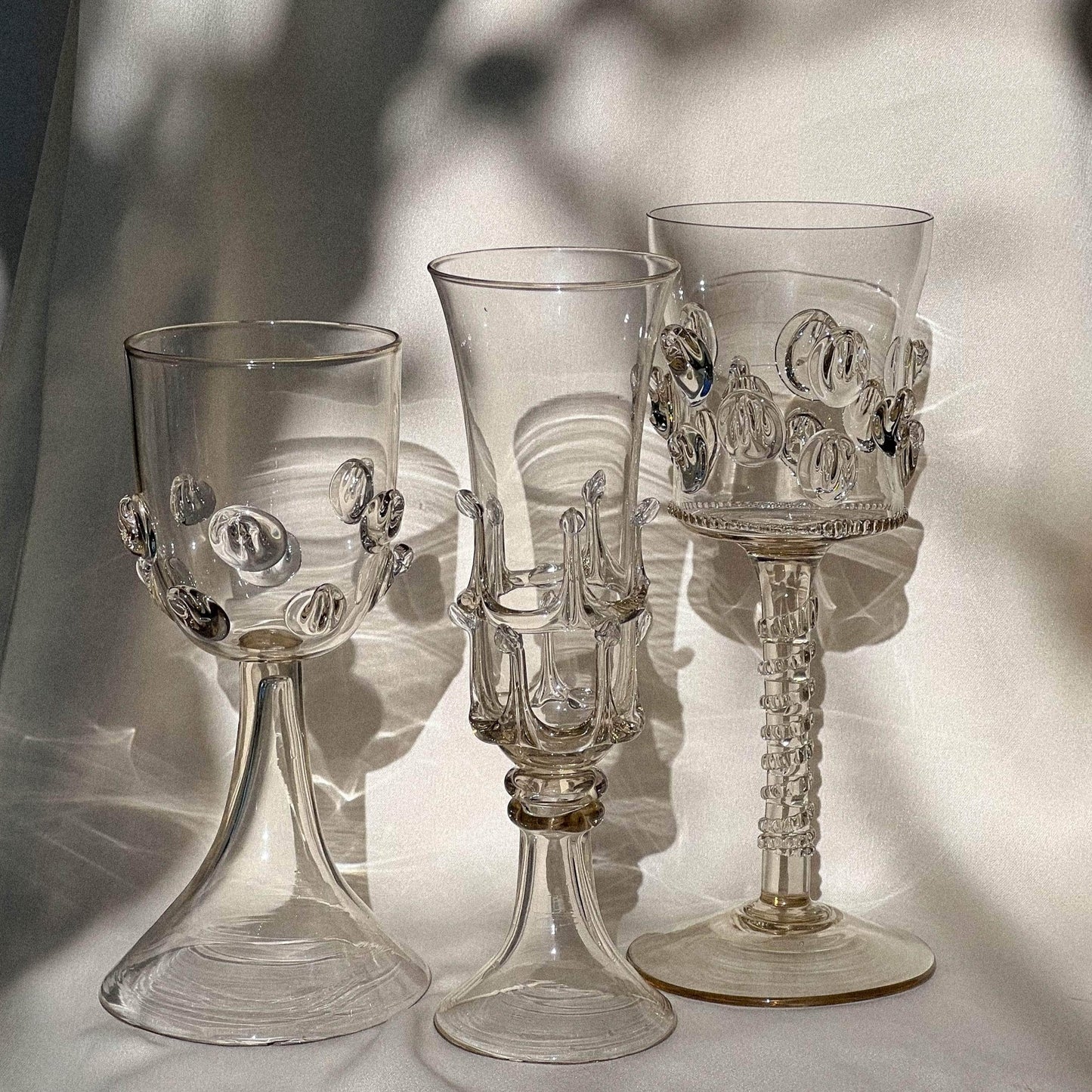 Load image into Gallery viewer, Mouthblown Champagne Flute Claws - Set Of Two
