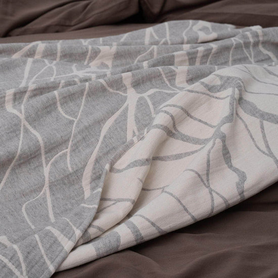 Stone Shafts Blanket