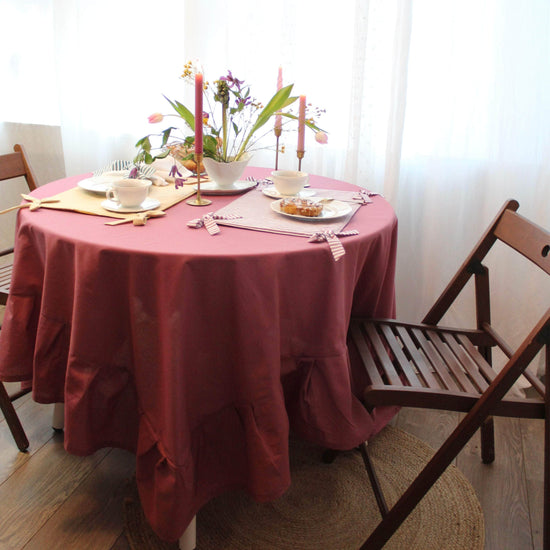 Le Club du Petit-Déjeuner Tablecloth