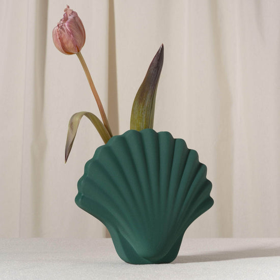 Ecru Seashell Vase