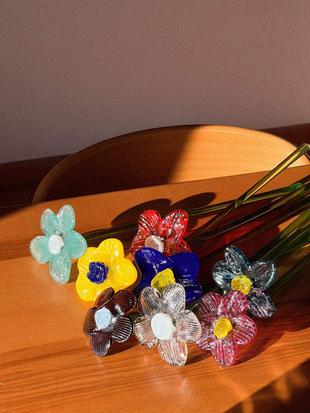 Mouthblown crystal flower - large