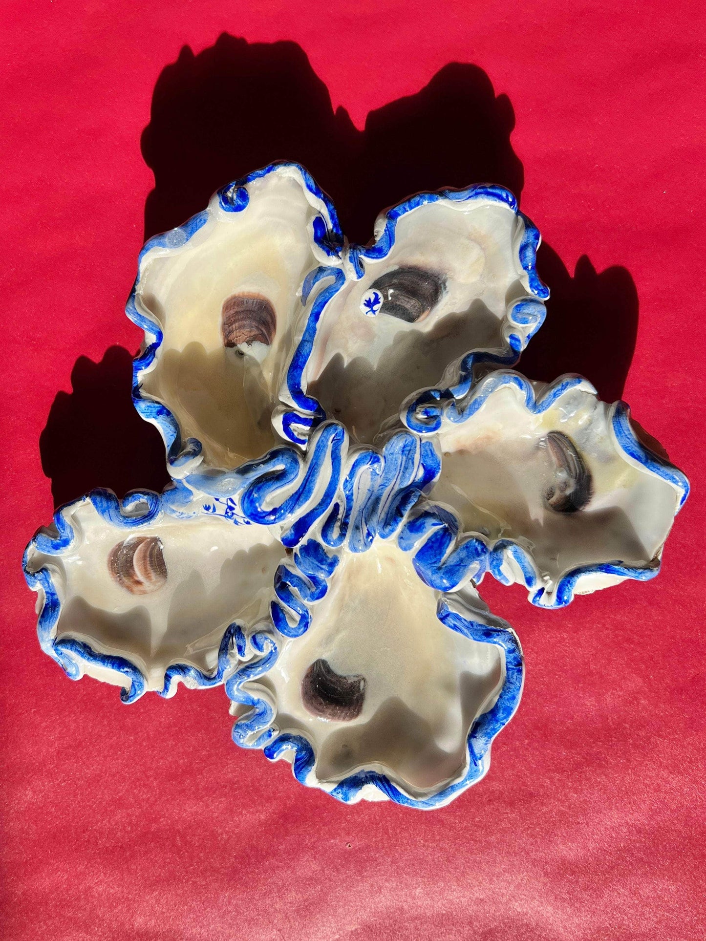 Oyster Serving Dish with Tiny Vine